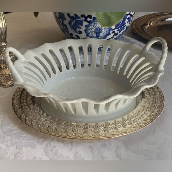 Godinger Porcelain Basket - Picture 4 of 13